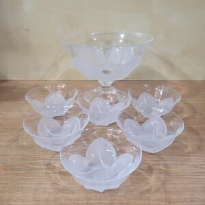 Cristal D'Arques JG Durand Florence Frosted Floral Serving & Dessert Bowls Set 7